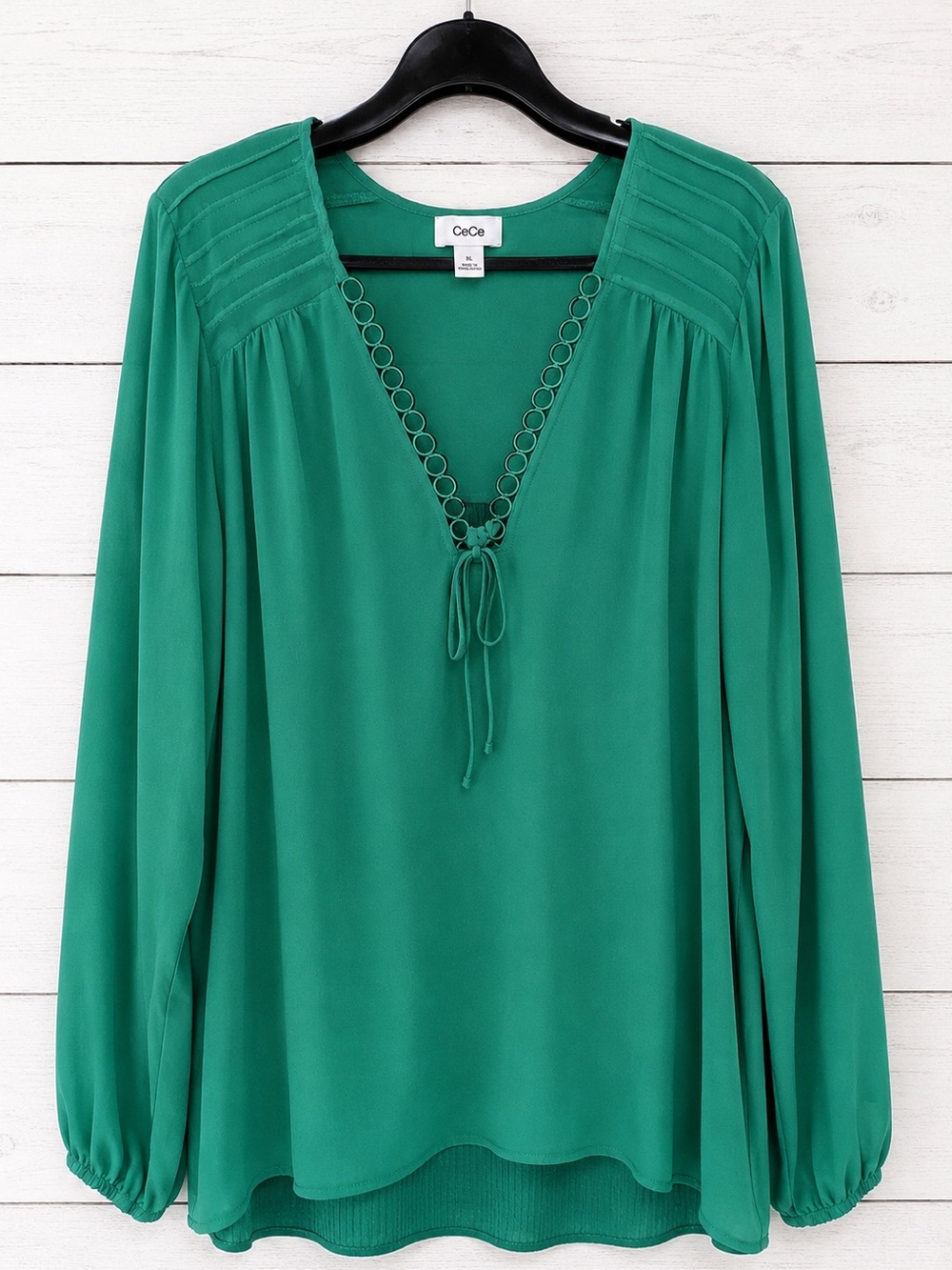 CeCe Emerald Green V-Neck Tie-Front Long Sleeve Blouse